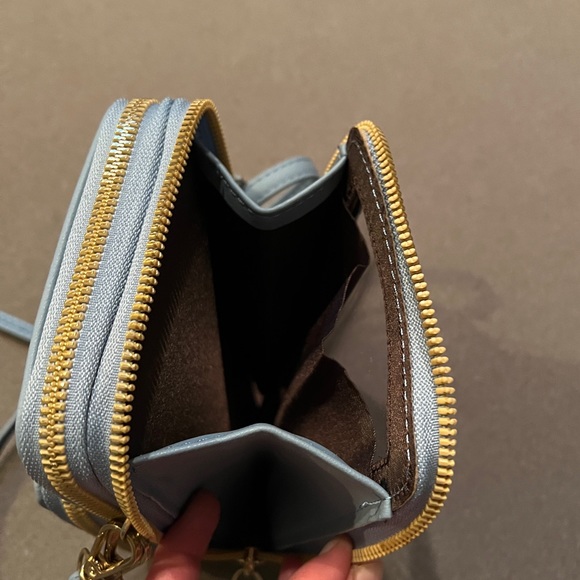 Forever Young Cross Body Compact Purse - Picture 7 of 15